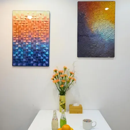 The Selenite Home Hanoi-3 Bedrooms-Street Food-Few Minutes To Old Quarter